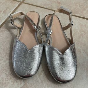 Zara Girls size 36 Silver Sling back shoes